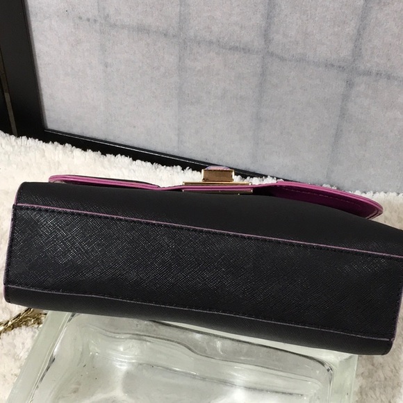 Juicy Couture black leather crossbody bag - Picture 6 of 8